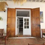 Las Acacias Hostal Restaurante